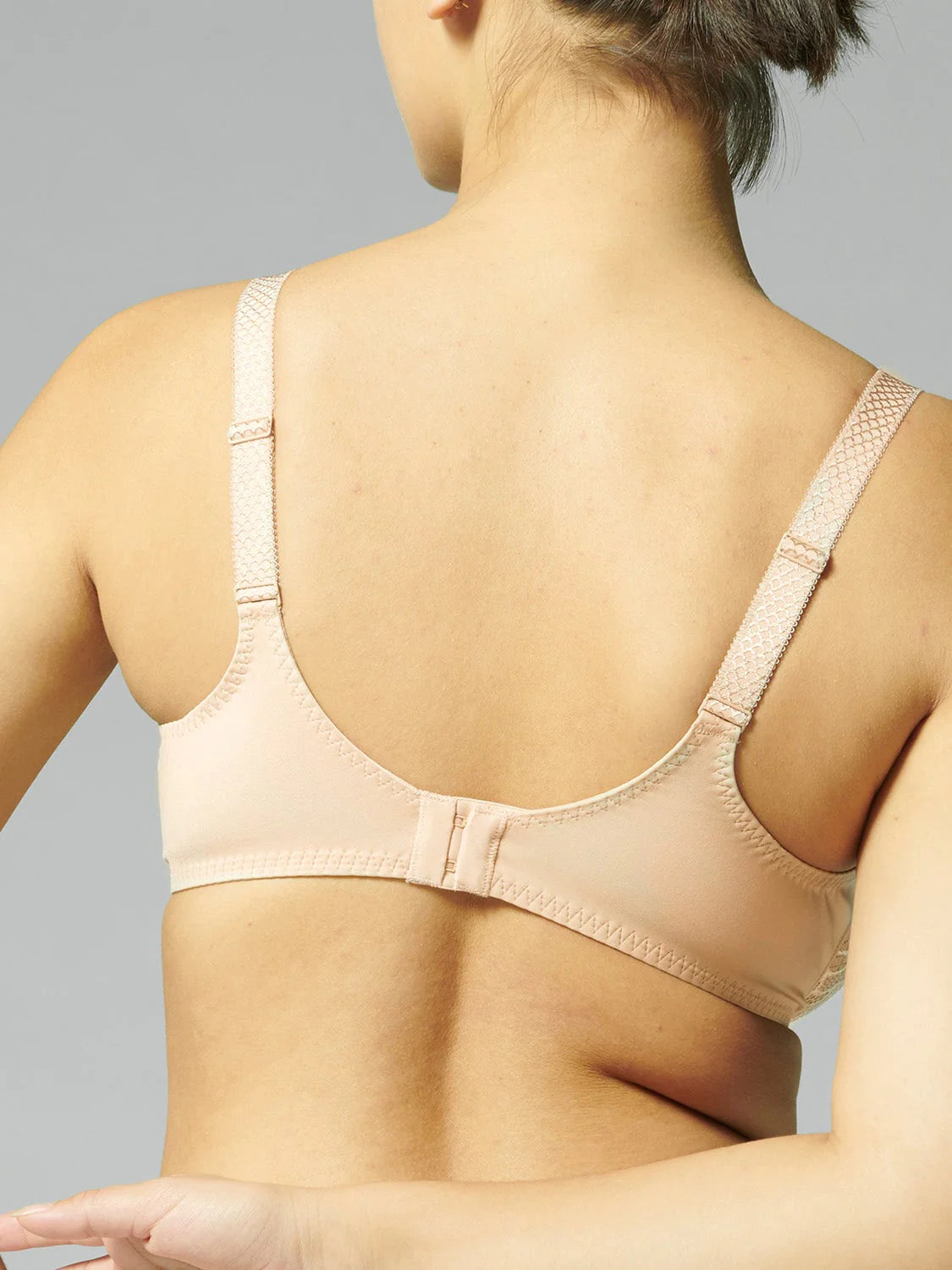Caresse Minimizer Bra