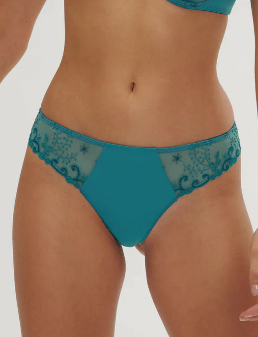 Delice Thong