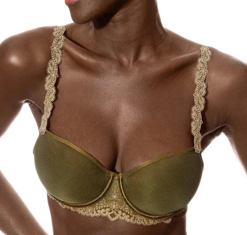 Mysterious Spacer Bra