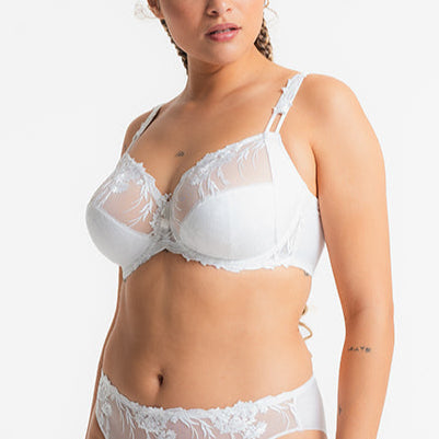 Louisa Bracq Nympha Full Cup Bra in blanc