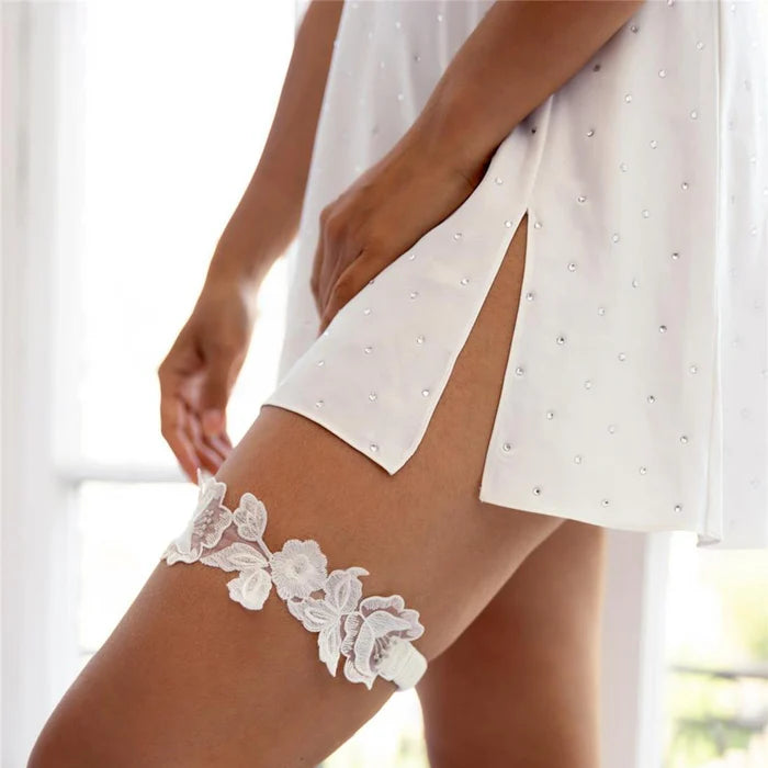 The Rya Collection True Love Gift Bag in Ivory bridal garter