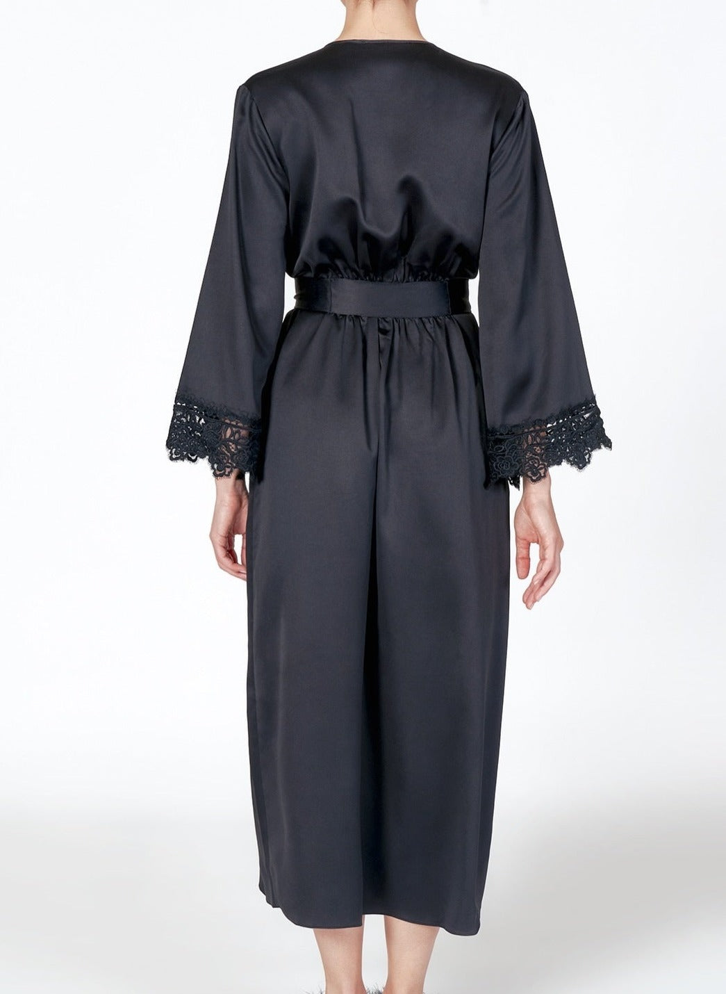 Rosey Robe Black