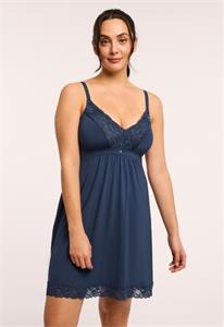 Full Bust Support Chemise