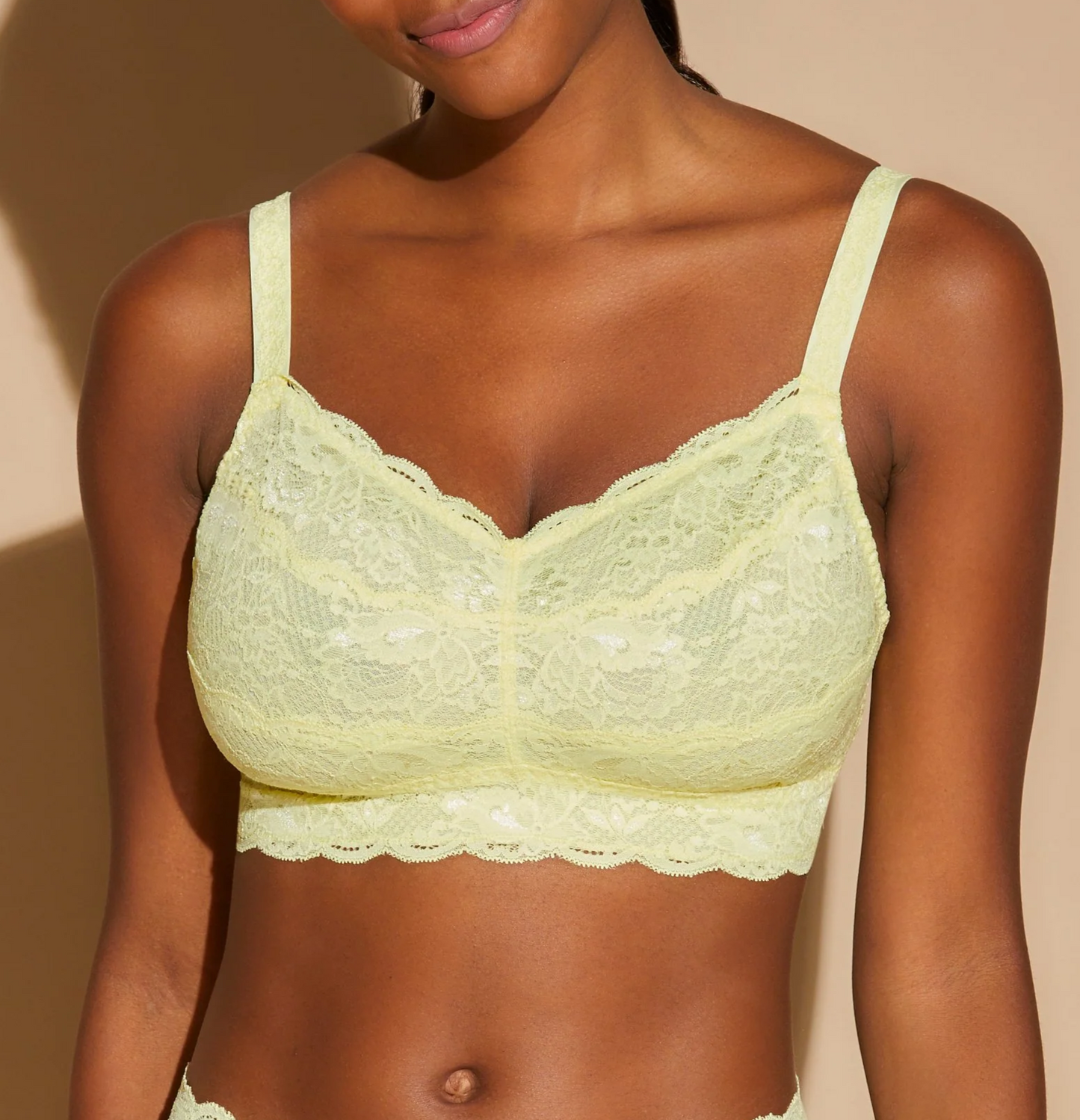 Curvy Sweetie Bralette in Mignonette