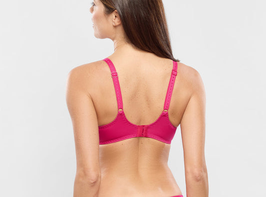 Tess Low-necked Bra