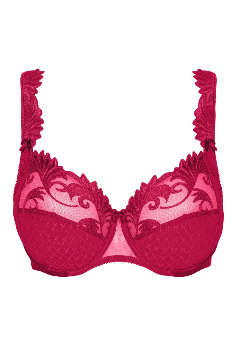 Thalia Low-necked Bra