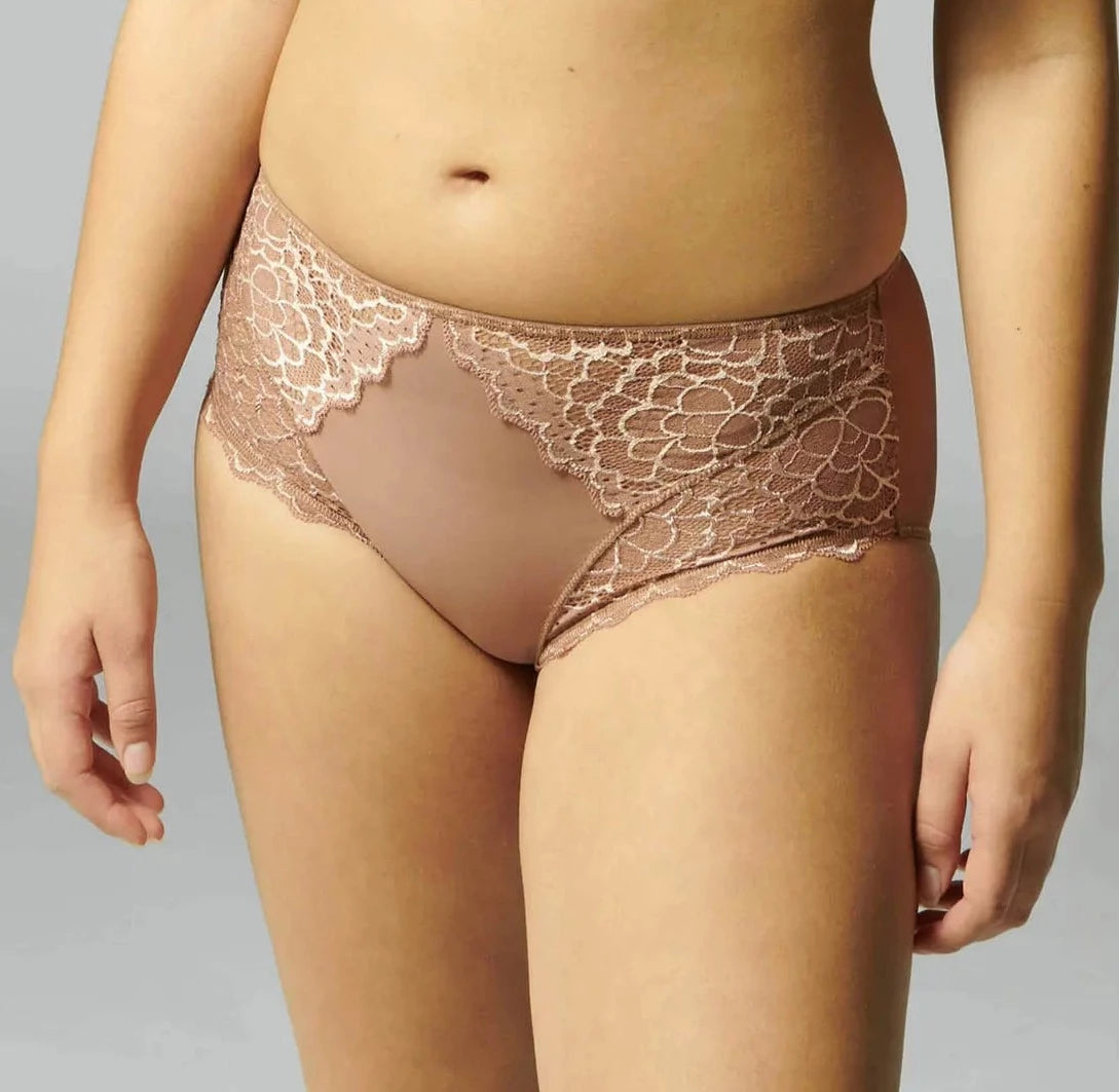 Simone Perele Caresse High Waist Retro Brief in Nutmeg