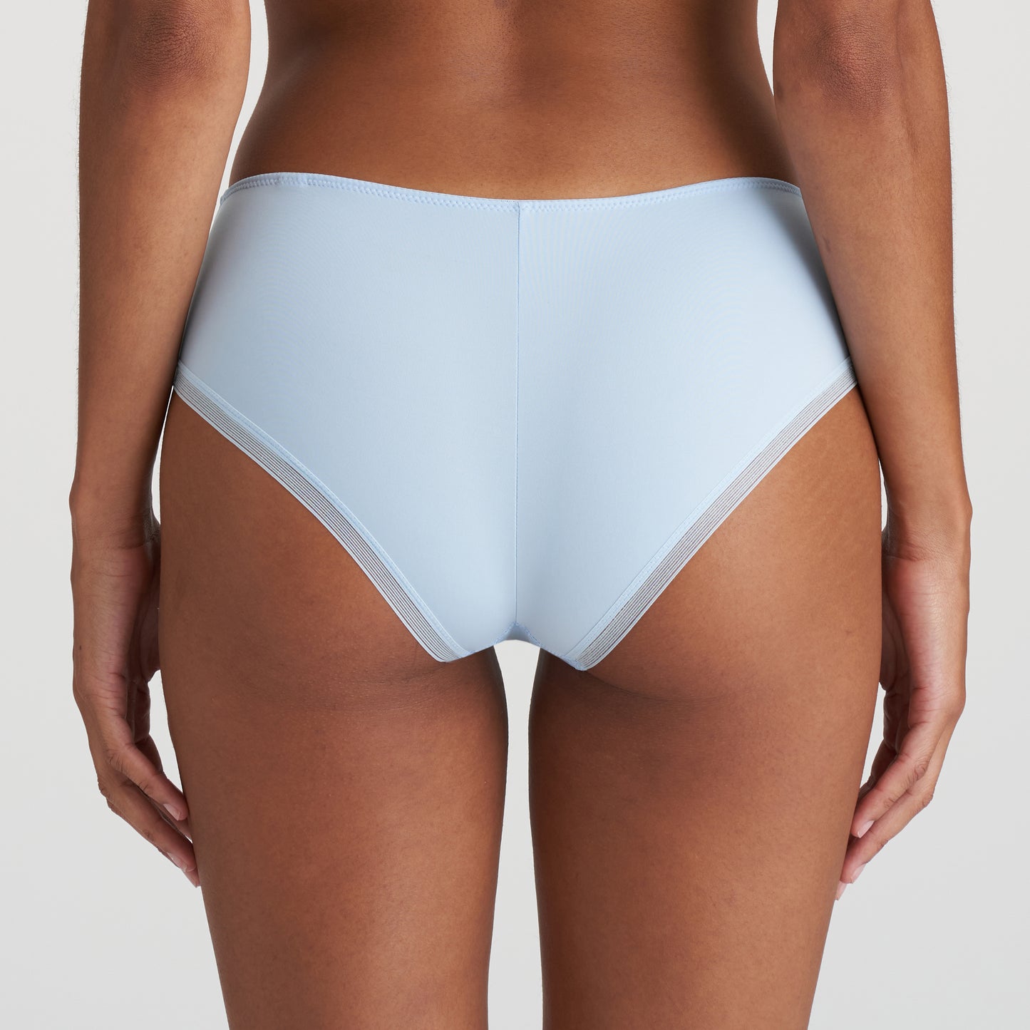 Tom Hotpant
